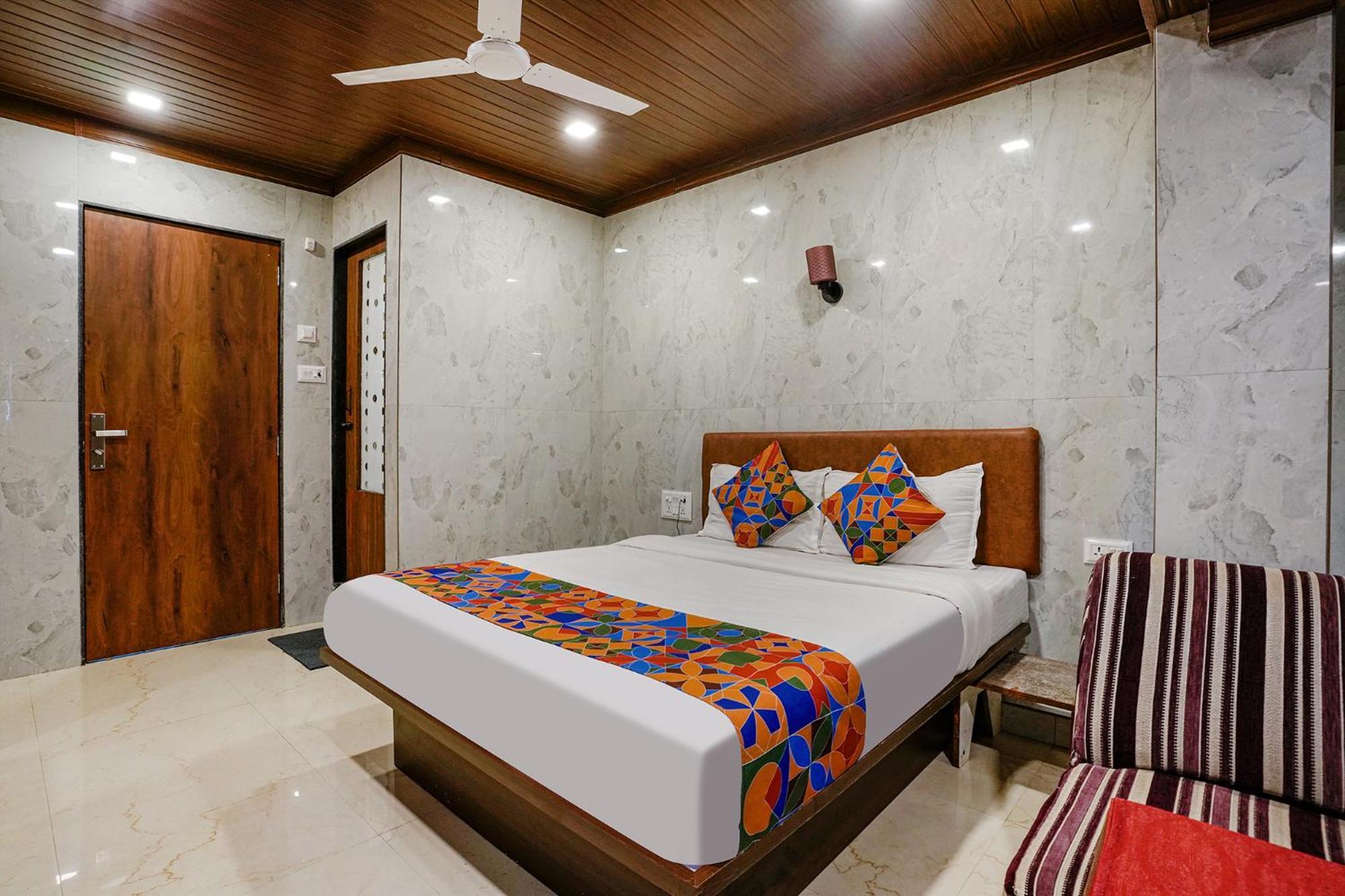 Fabexpress Yatri Inn - Navi Mumbai Turambhe Bagian luar foto